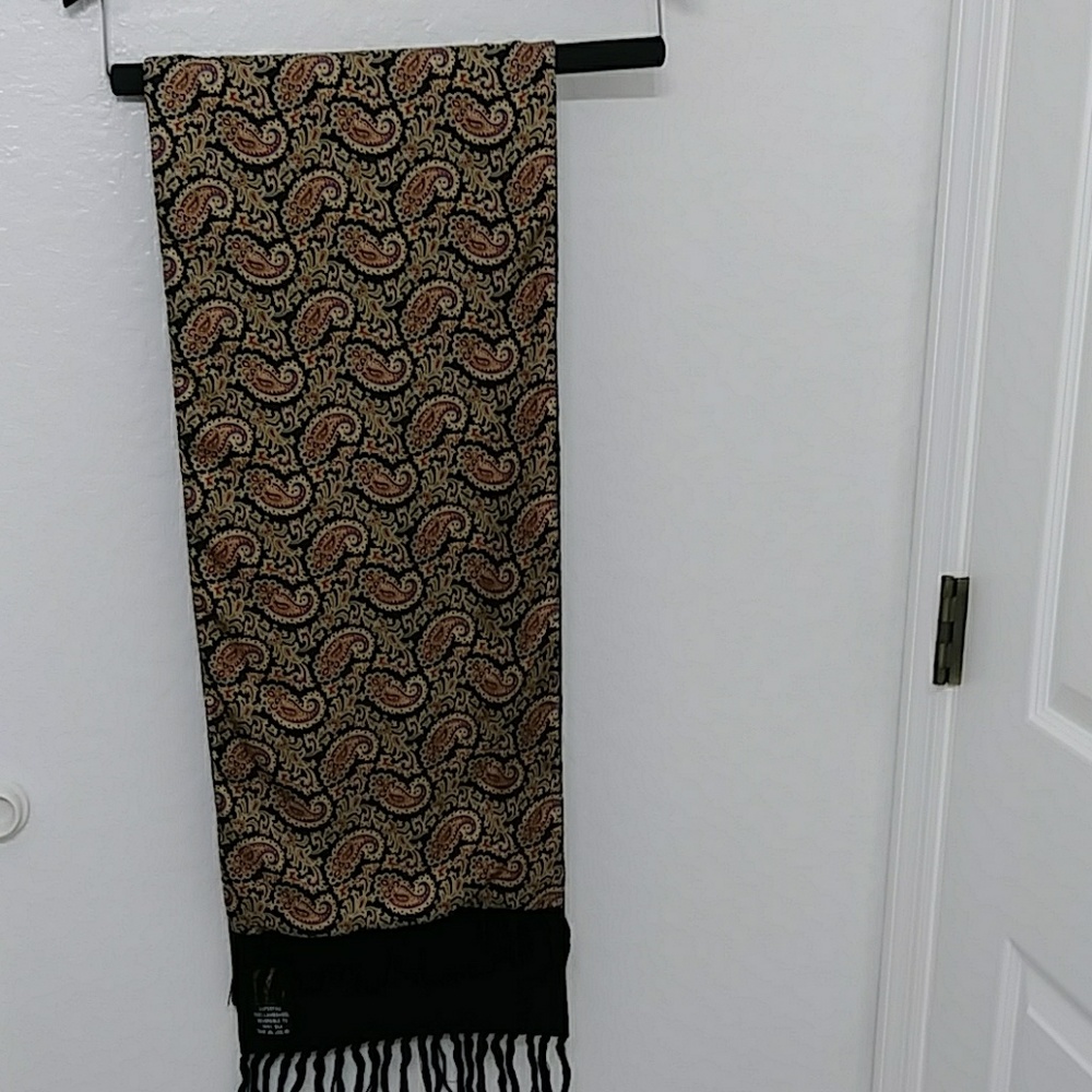 Wurlitzer Scarf, Parsley prints